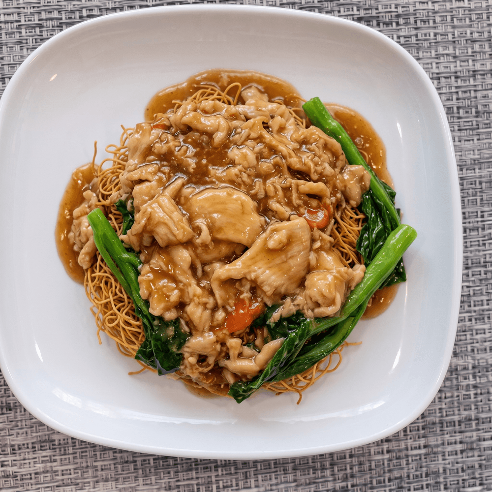 Chicken Chow Mein / 雞球炒麵