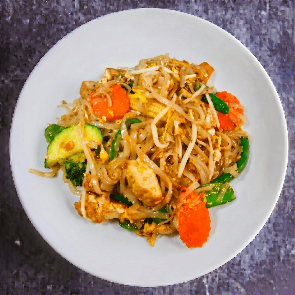 Vegetable Basil Pad Thai