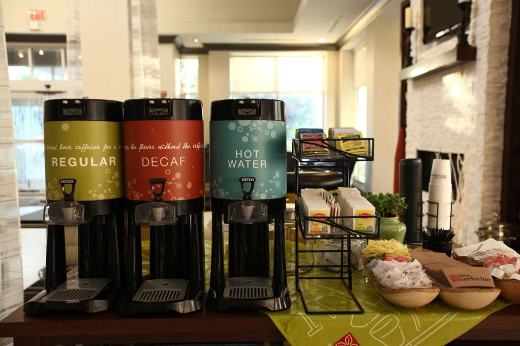 Hilton Garden Inn Westbury Image