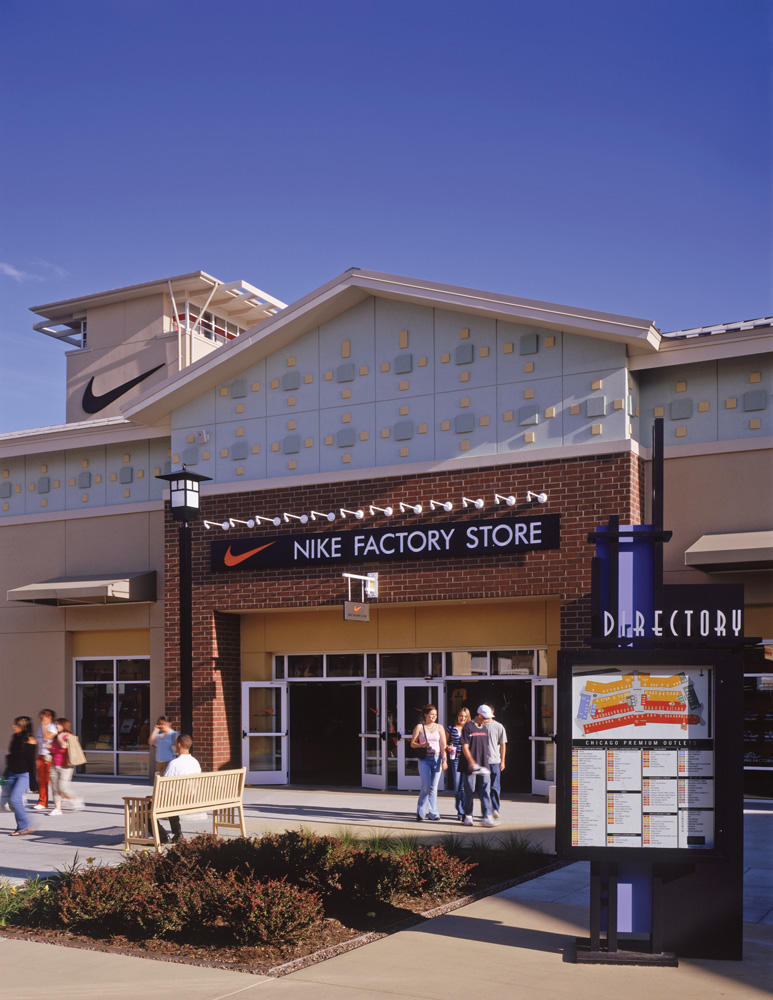 About Chicago Premium Outlets® - A Shopping Center in Aurora, IL - A Simon  Property