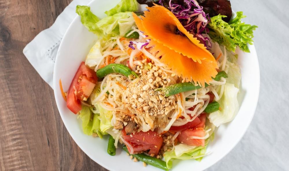 Thai Style Som Tum (Papaya Salad)