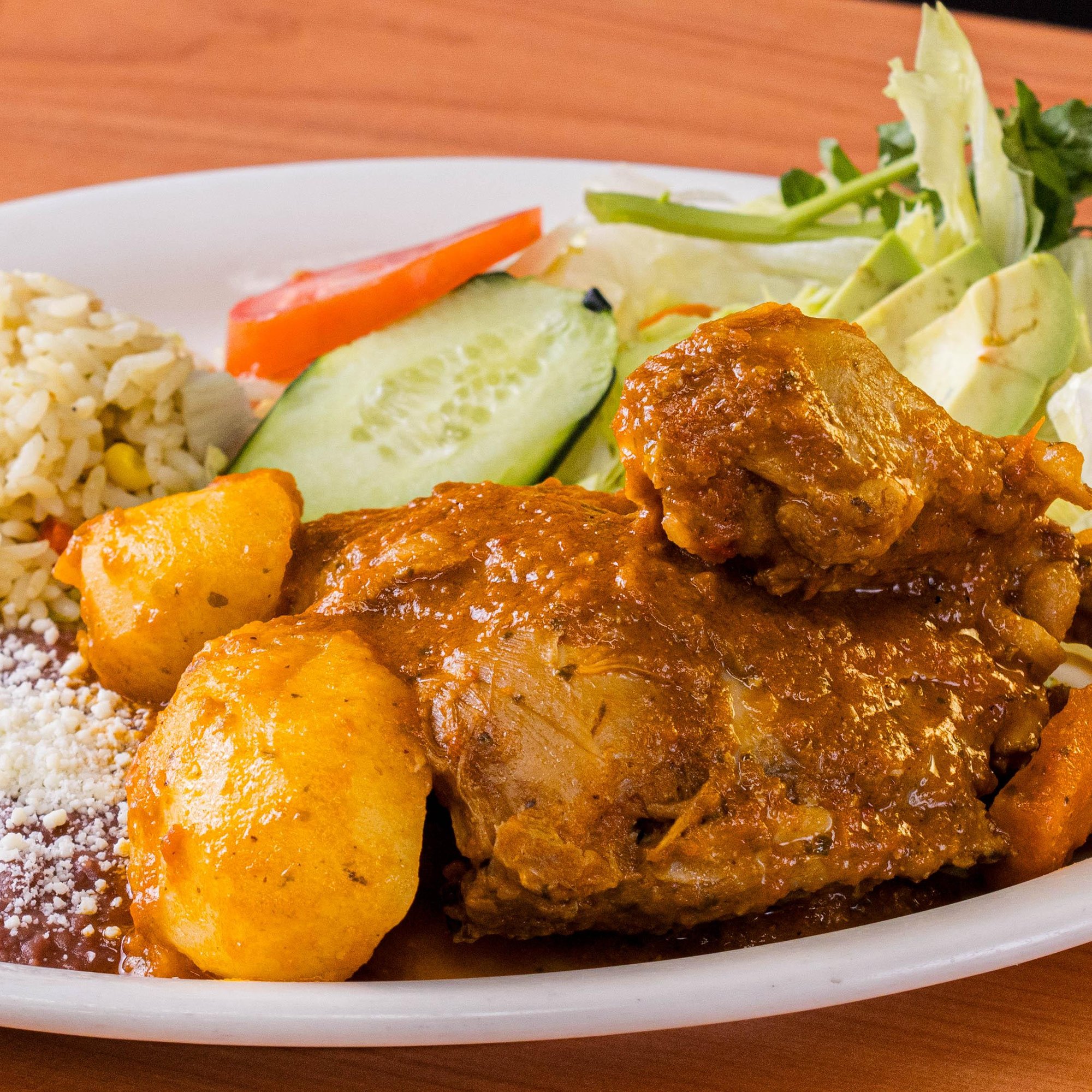 Pollo Guisado
