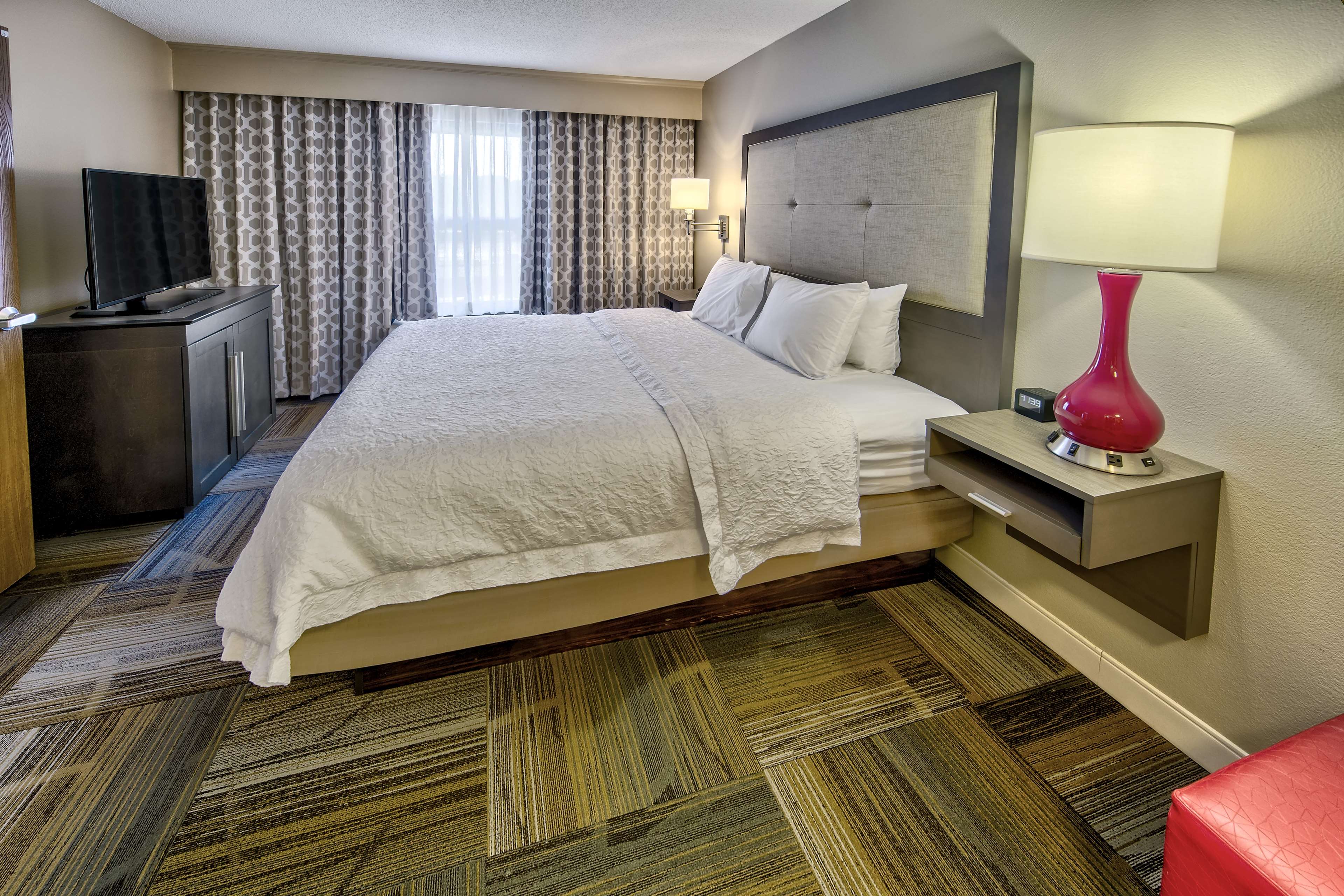 Hampton Inn & Suites Memphis-Wolfchase Galleria Photo