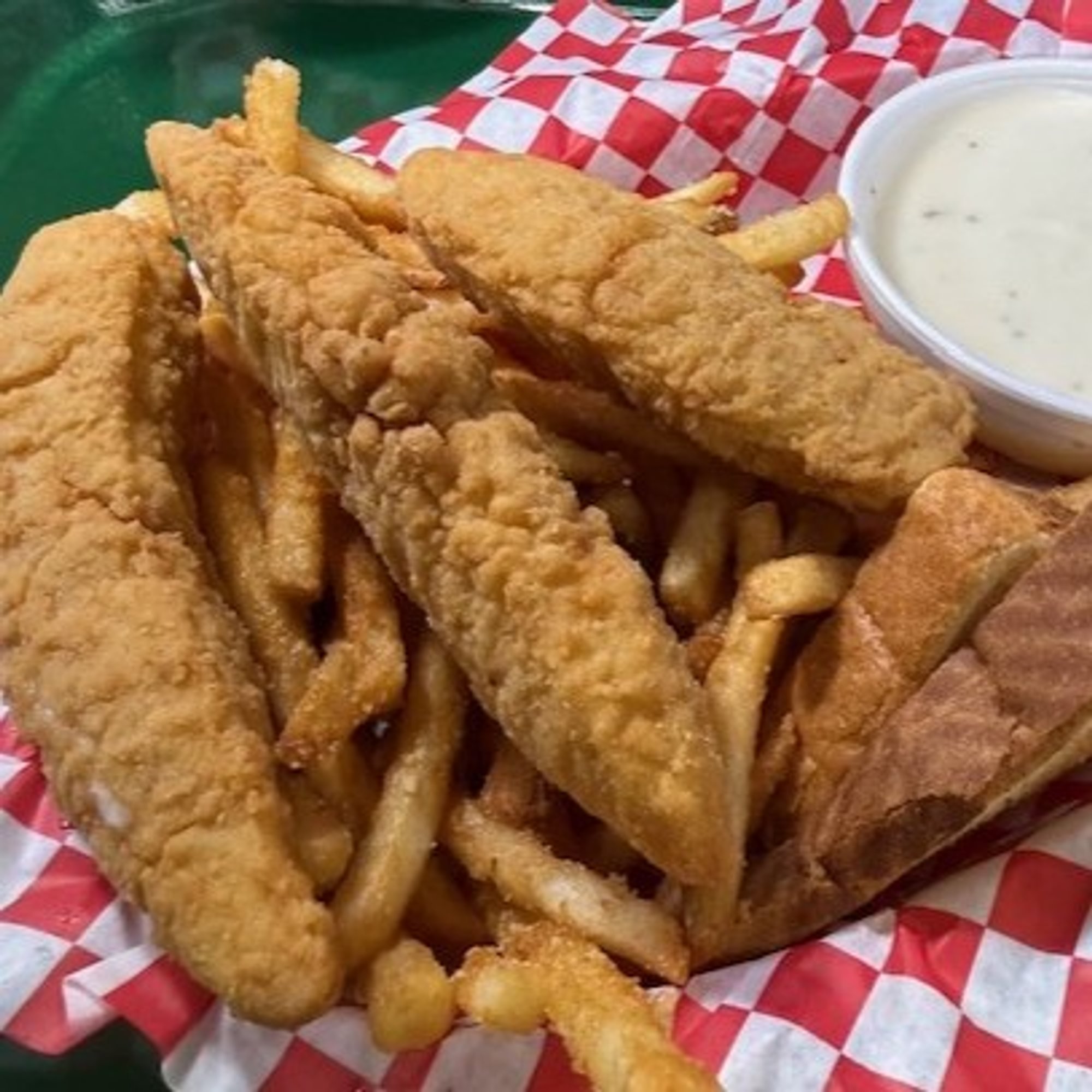 CHICKEN STRIP BASKET