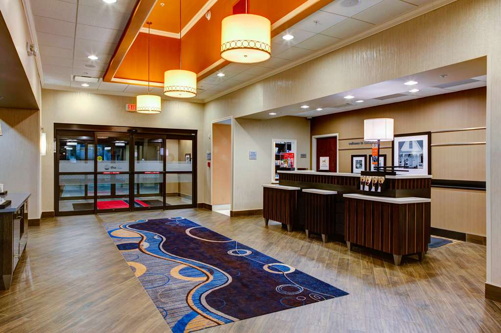 Hampton Inn & Suites Columbus Image