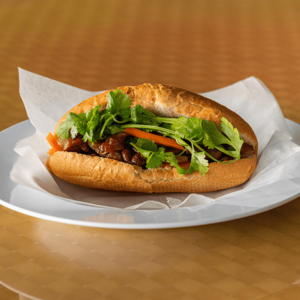 A19 – Stuffed French Bread (Bánh Mì Kẹp Thịt)