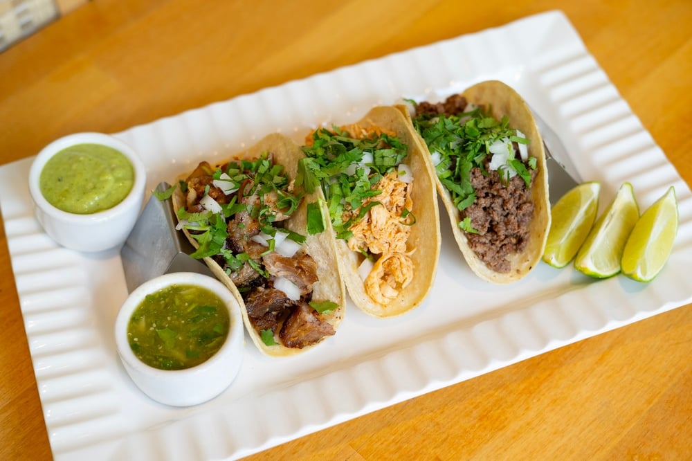 (D) TACOS MEXICANOS