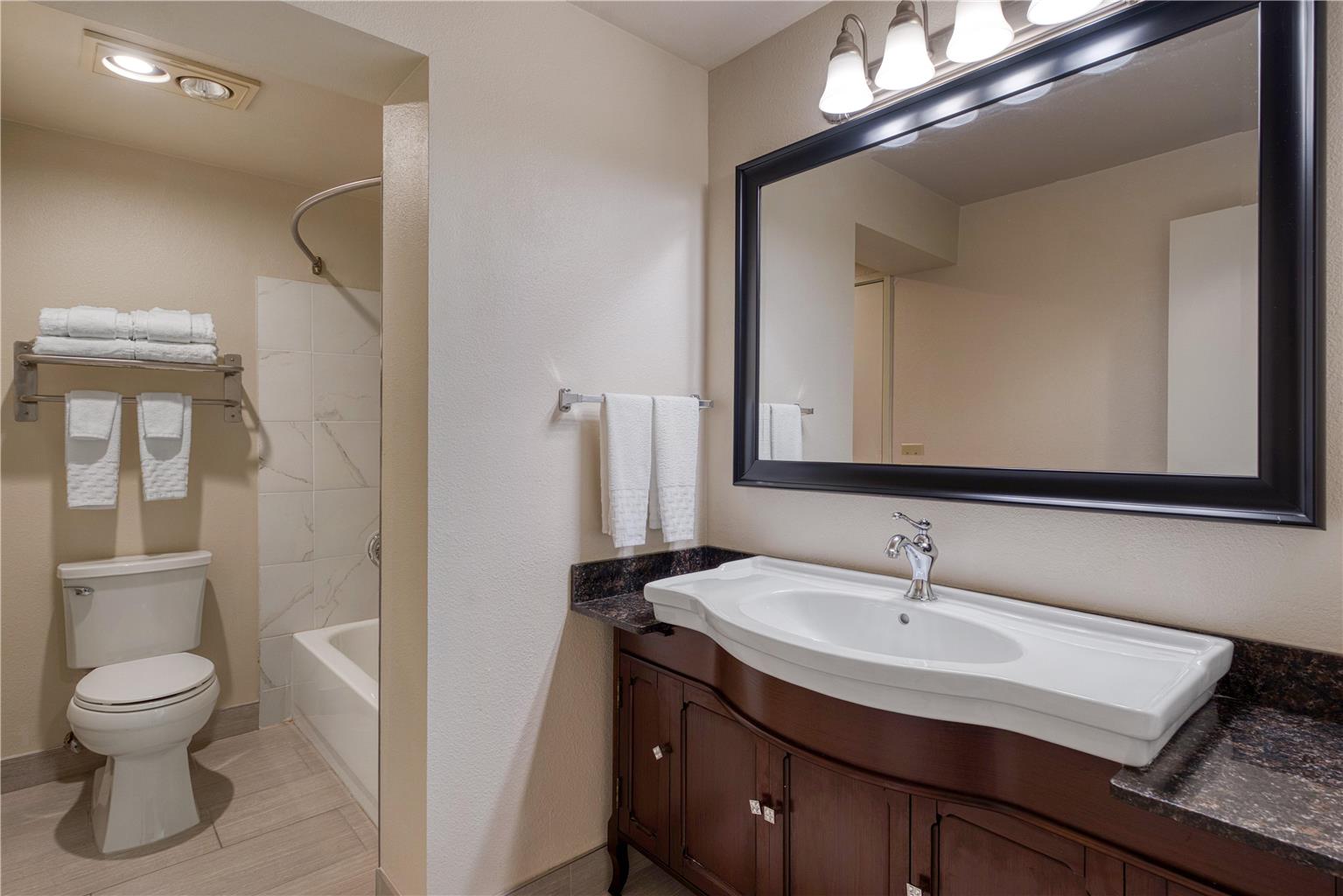 Best Western Alderwood Image