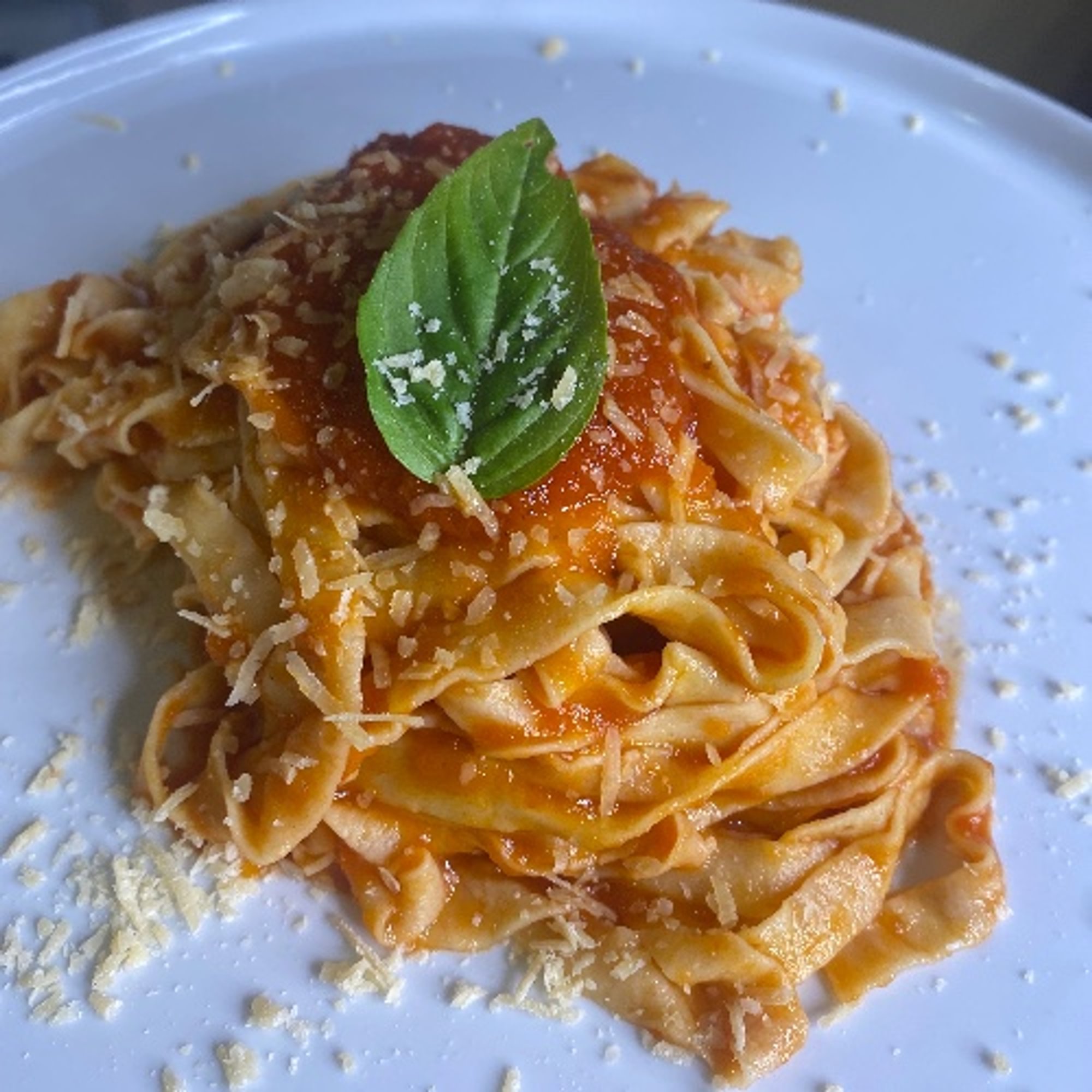 Pasta with Tomato Sauce