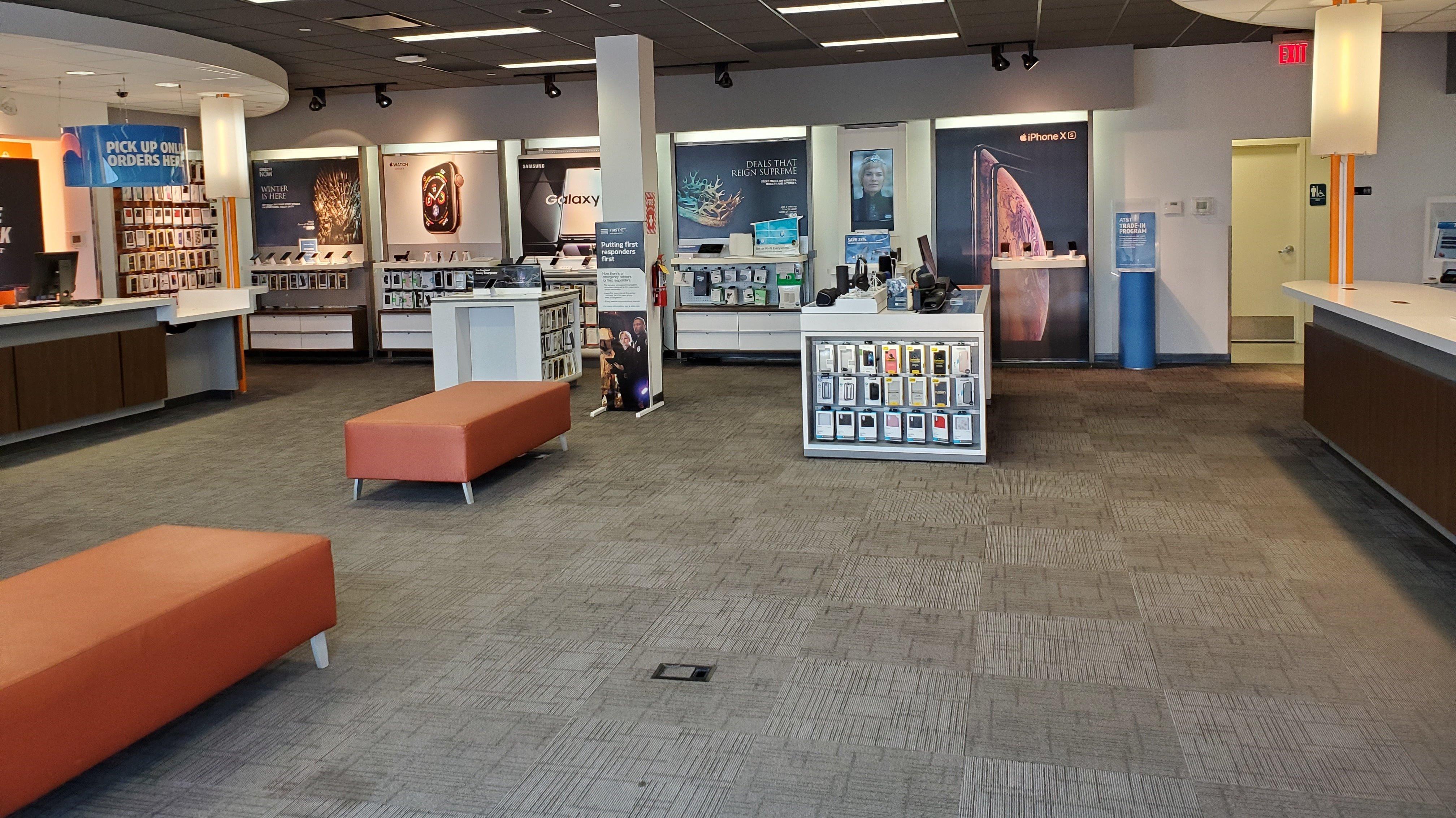 AT&T Store Photo