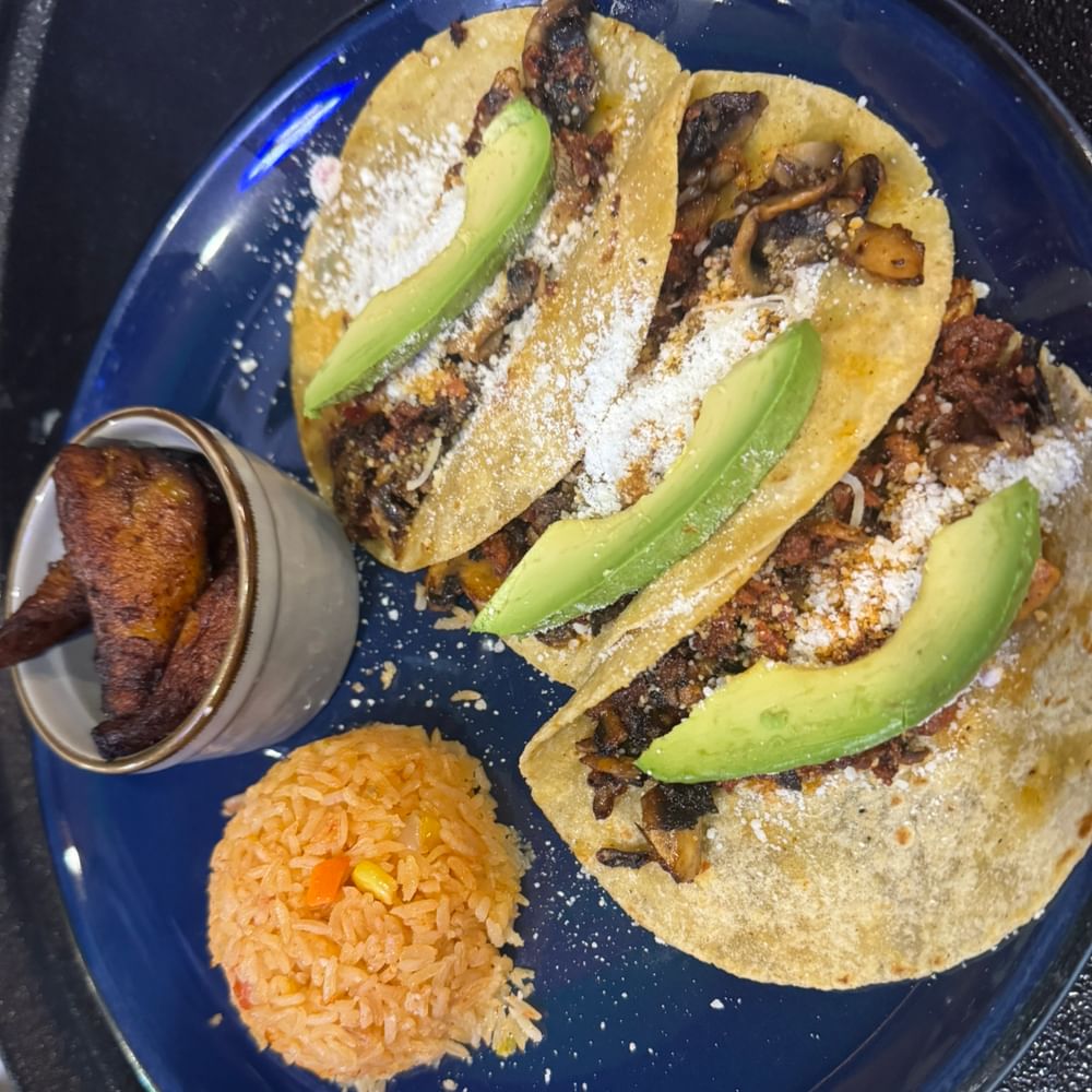 Chorizo W/Mushrooms Taco Meal