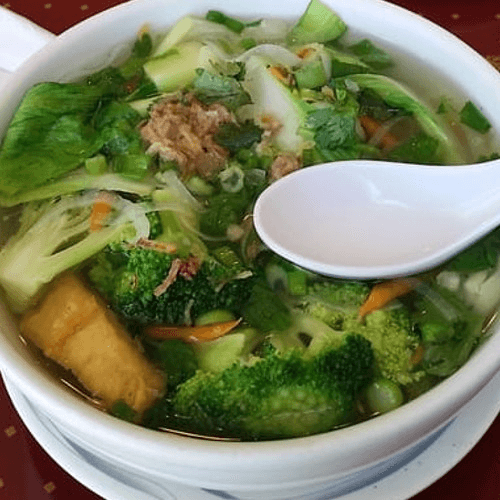 V1. Veggie Noodle Soup w/ Veggie Broth (Pho Rau Soup Rau L)