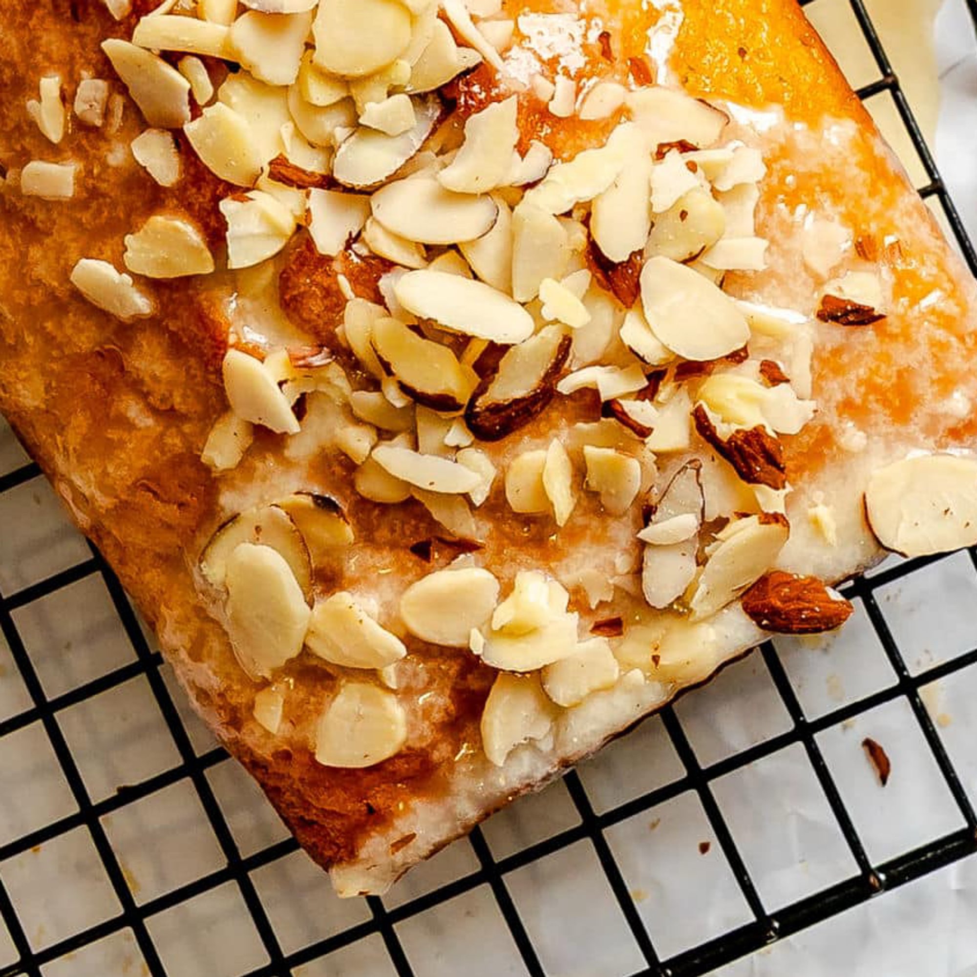 VANILLA ALMOND BREAD - VEGAN