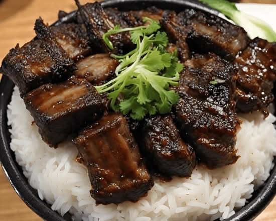 Steamed Rice w/ Korean BBQ Short Ribs