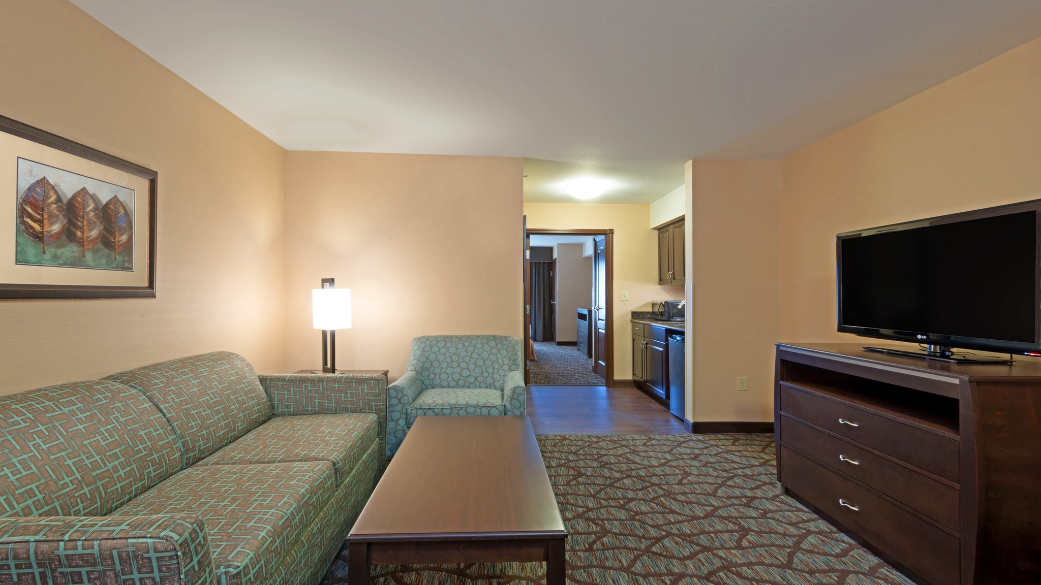 Holiday Inn Express & Suites Butte Photo