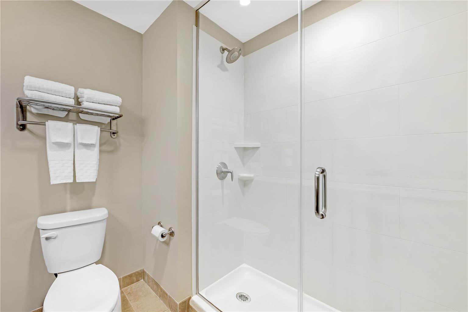 Best Western Plus Centralia Hotel & Suites Image