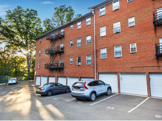 Joralemon Street Apartment Homes Photo