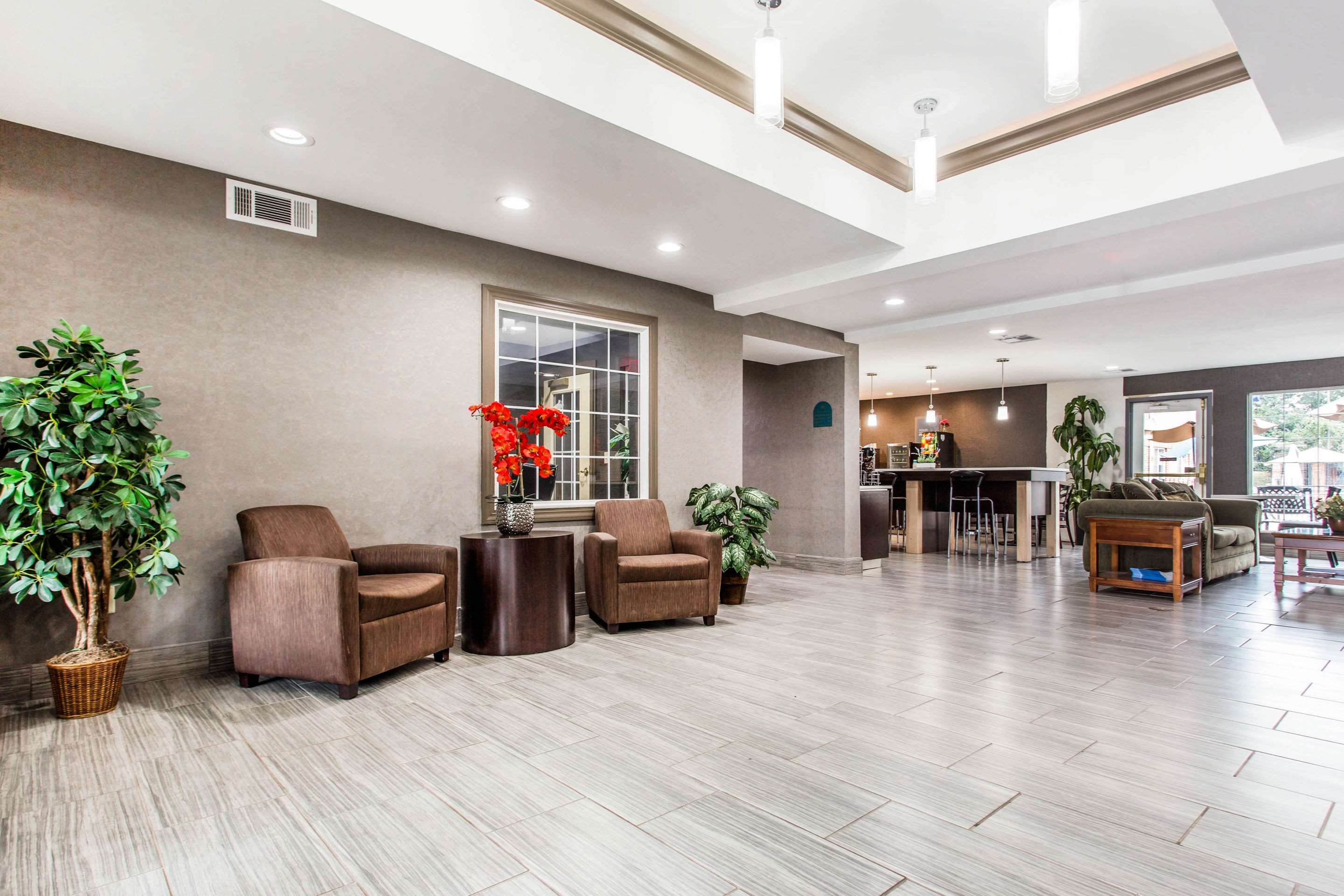 Mainstay Suites Greenville Airport Photo