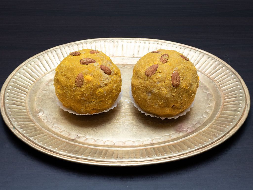BESAN LADDU