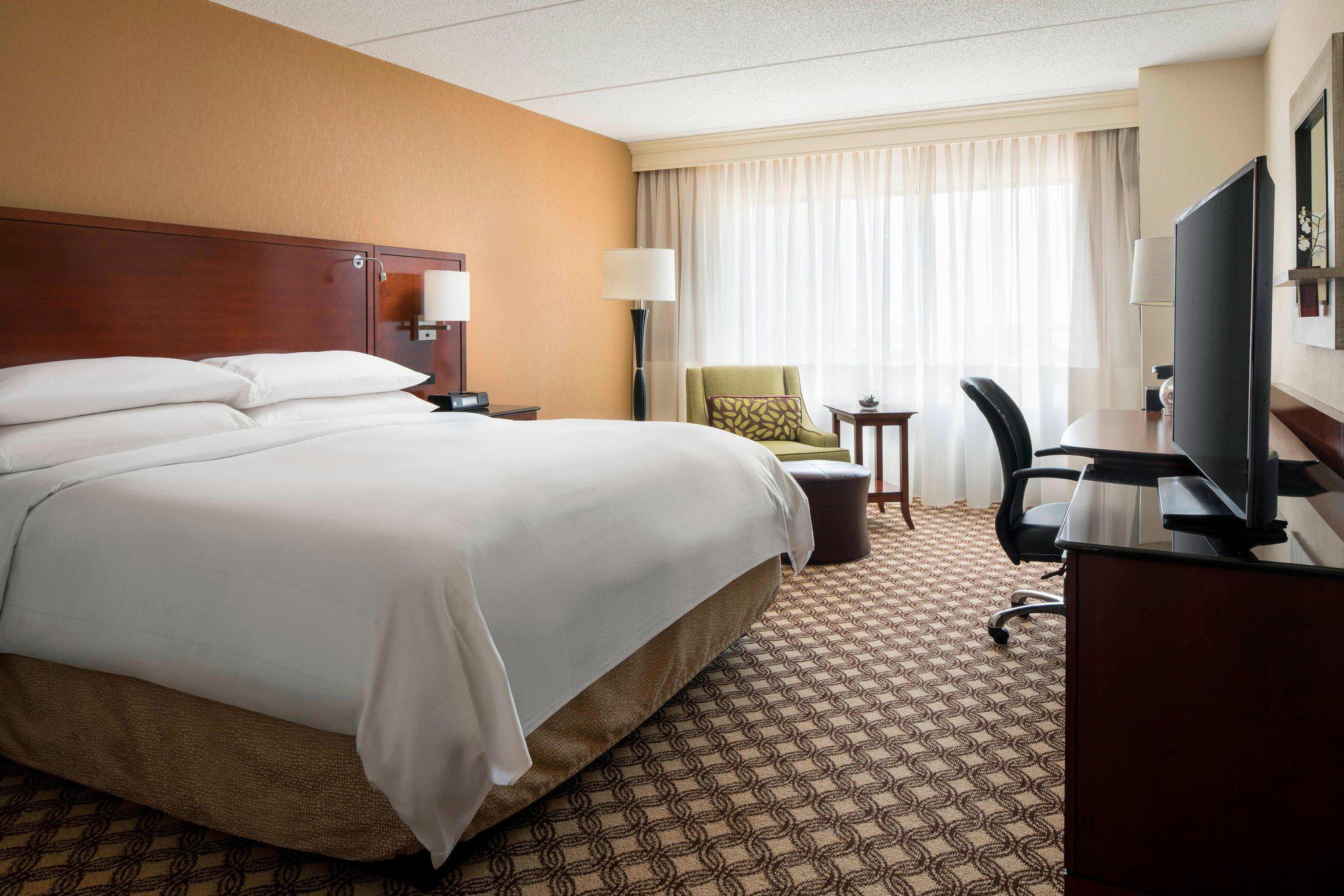 Chicago Marriott Naperville Photo