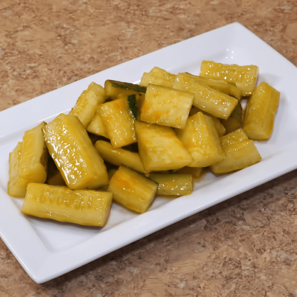 Cucumber in Garlic Sauce 蒜泥黄瓜