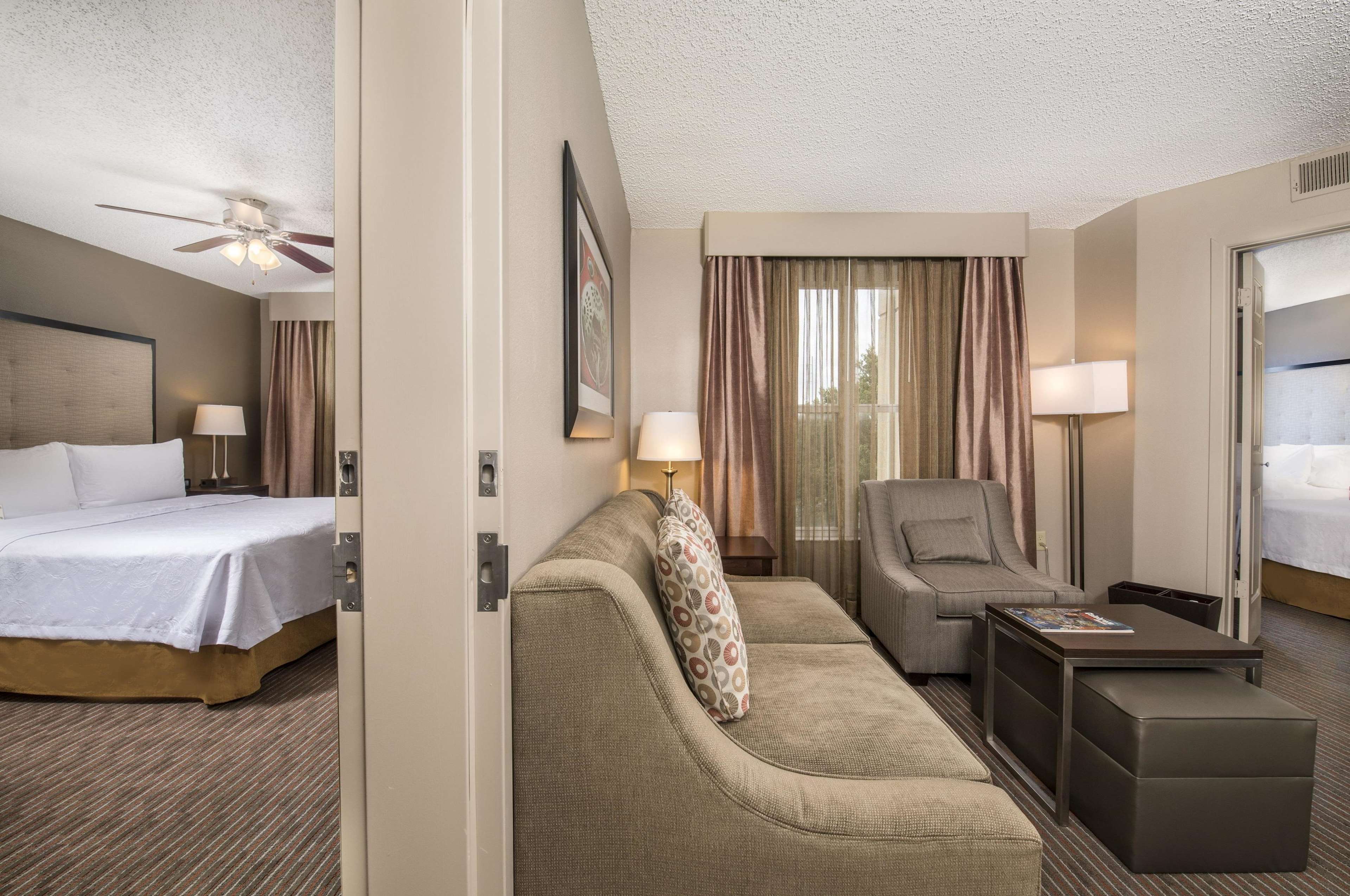 Homewood Suites by Hilton Austin-South/Airport Photo