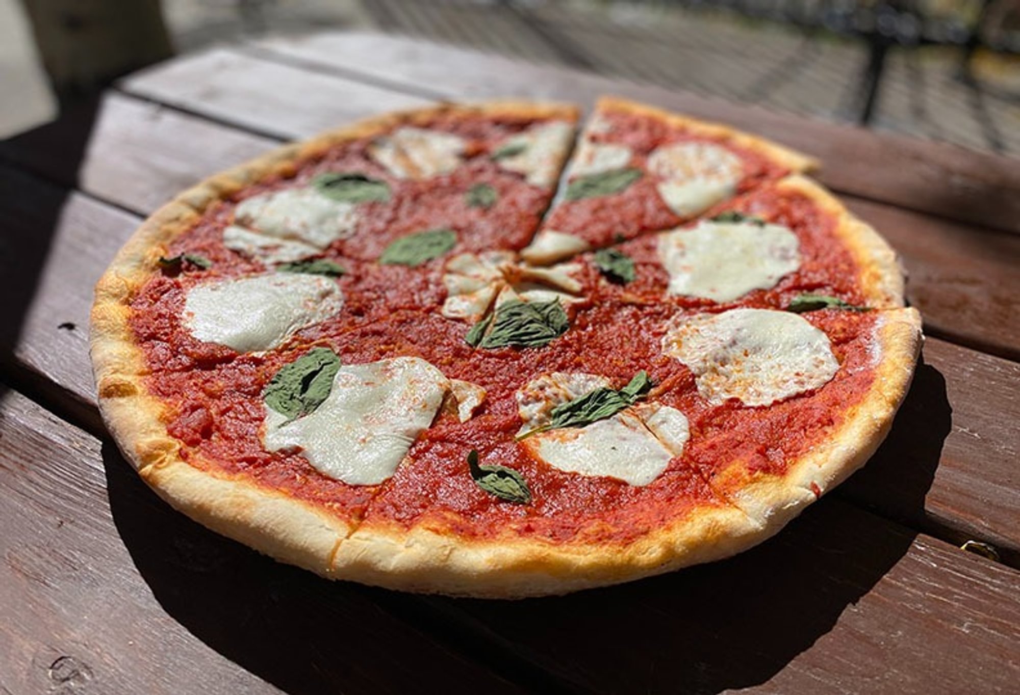18" Margherita Pizza