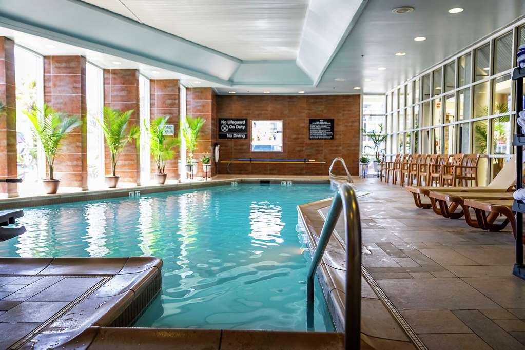 Hampton Inn Virginia Beach-Oceanfront North Image