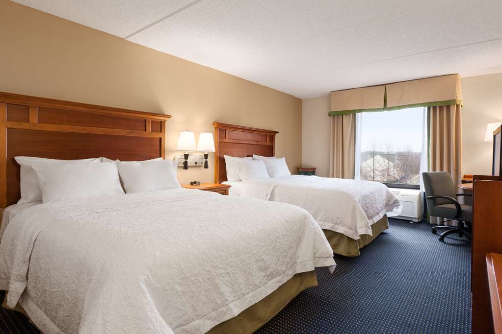 Hampton Inn Warrenton Image