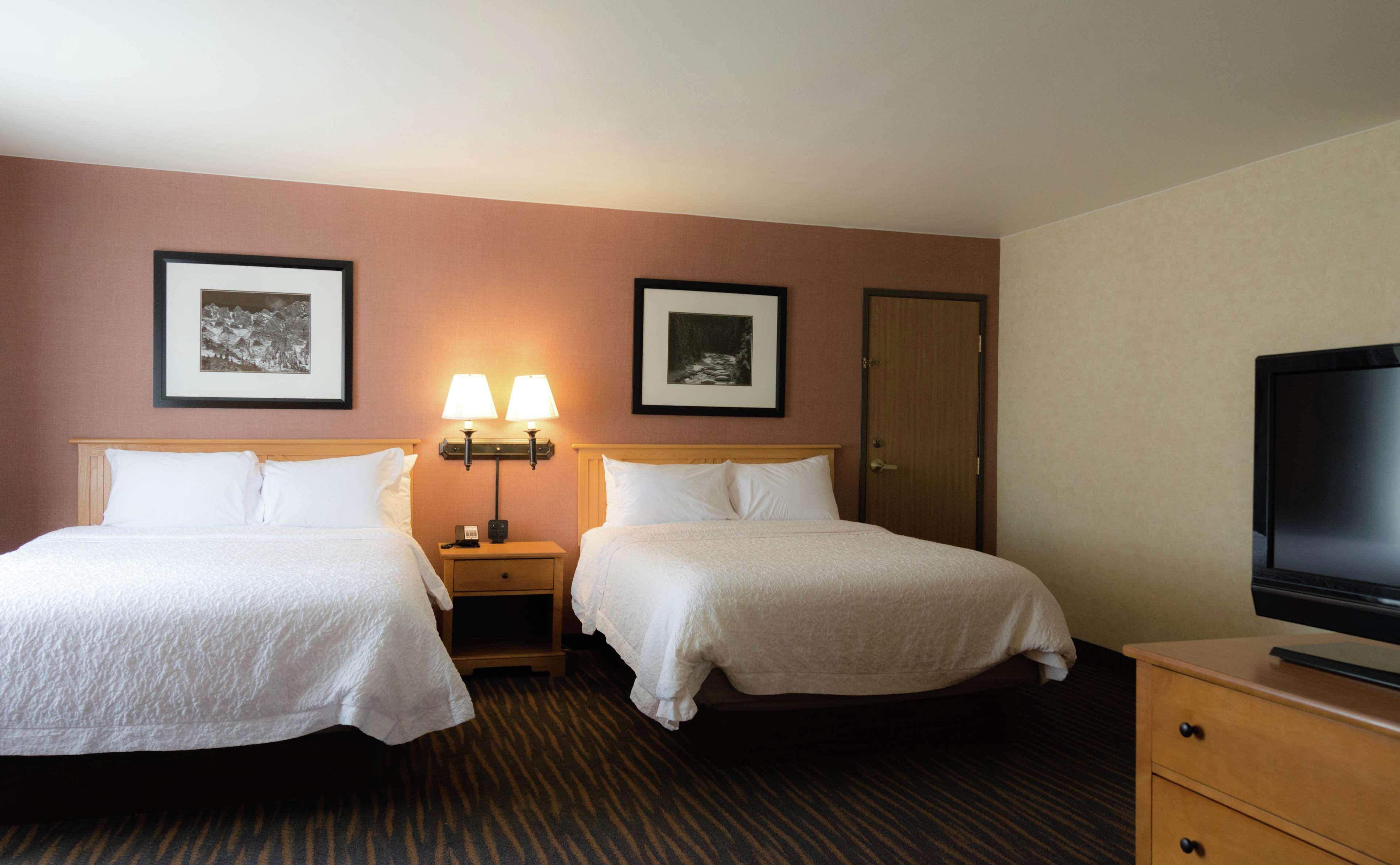 Hampton Inn & Suites Steamboat Springs Photo