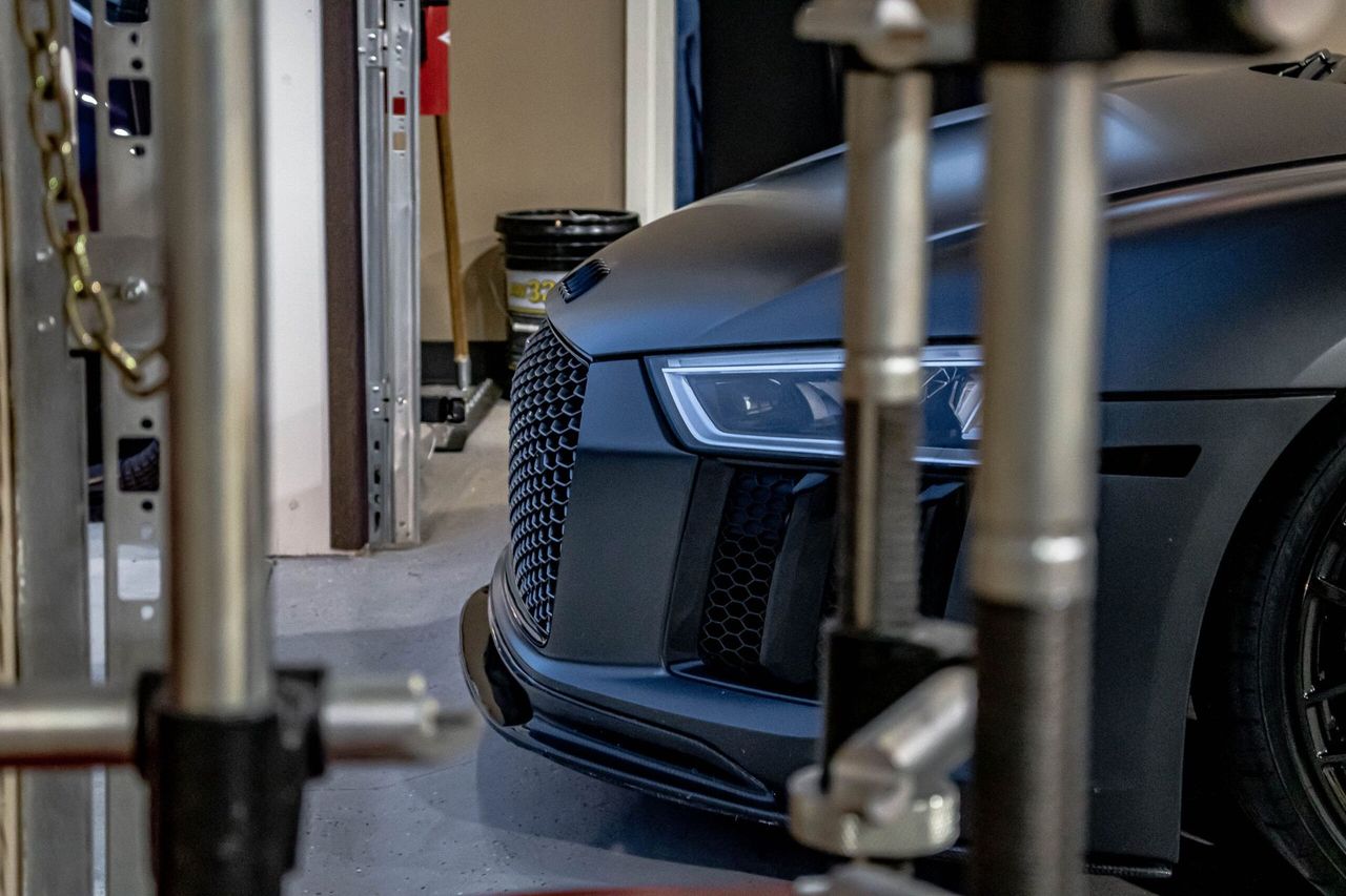 Lins Automotive Image