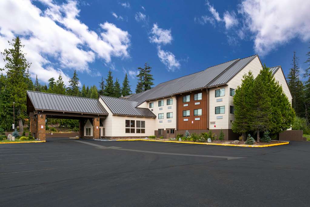 Best Western Mt. Hood Inn Image