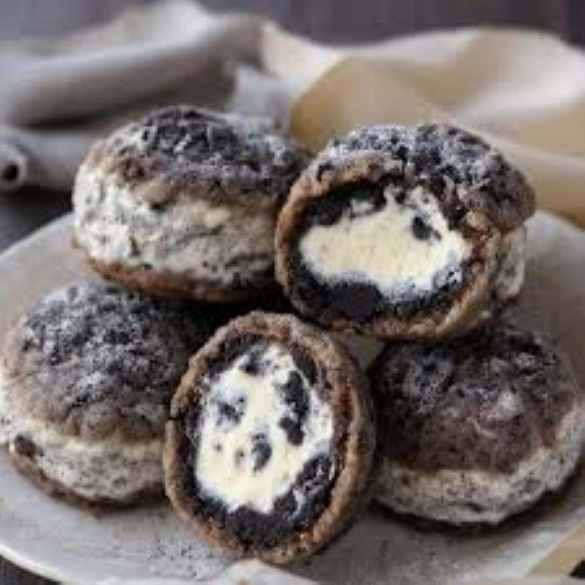 Oreo Cookie Puffs (3 pcs)