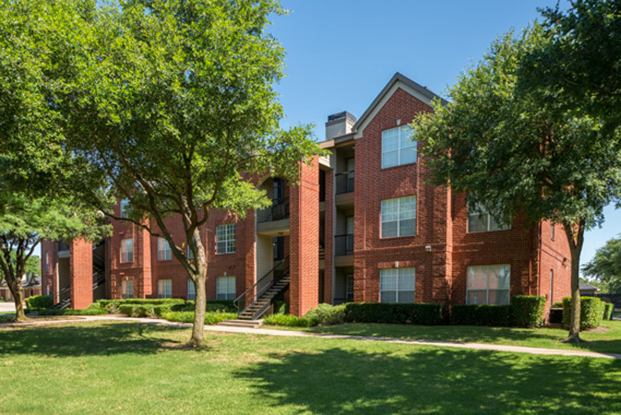 Camden Addison Apartments Photo