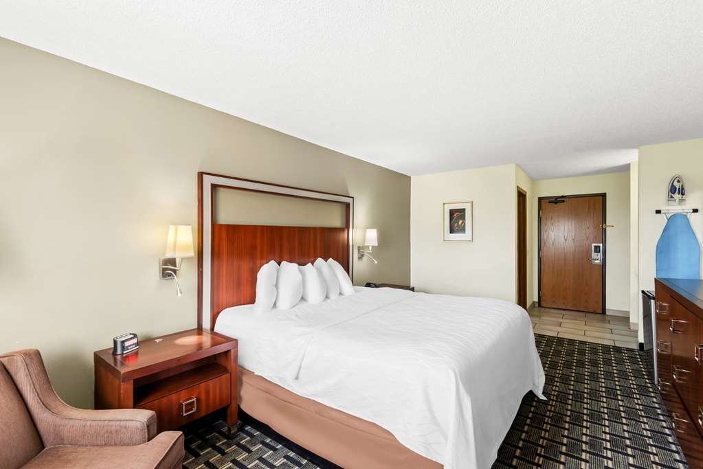 SureStay by Best Western Manchester Image