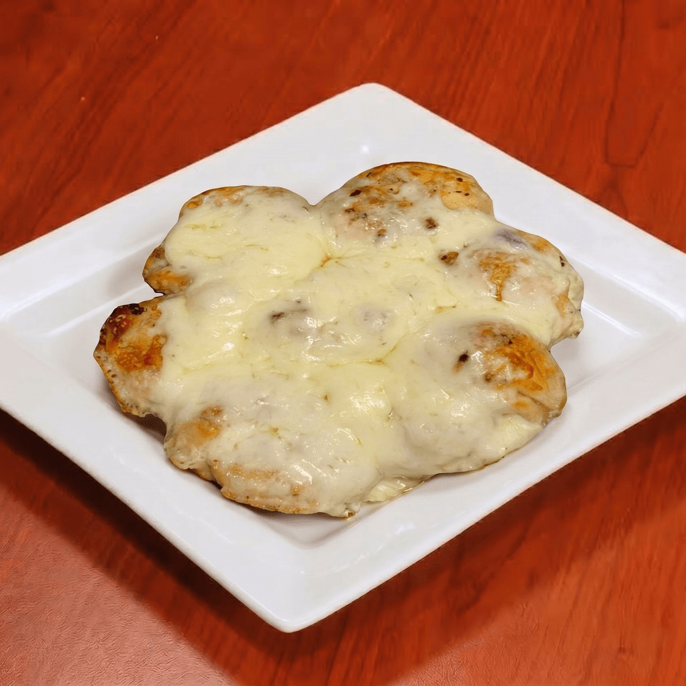 Garlic Knots with Mozzarella
