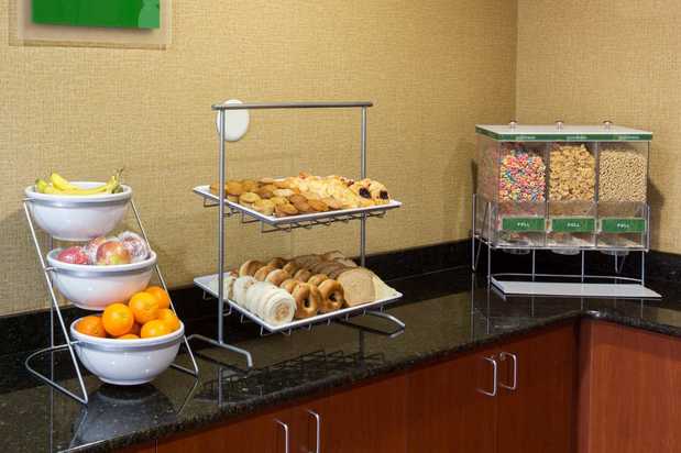 Images Comfort Suites