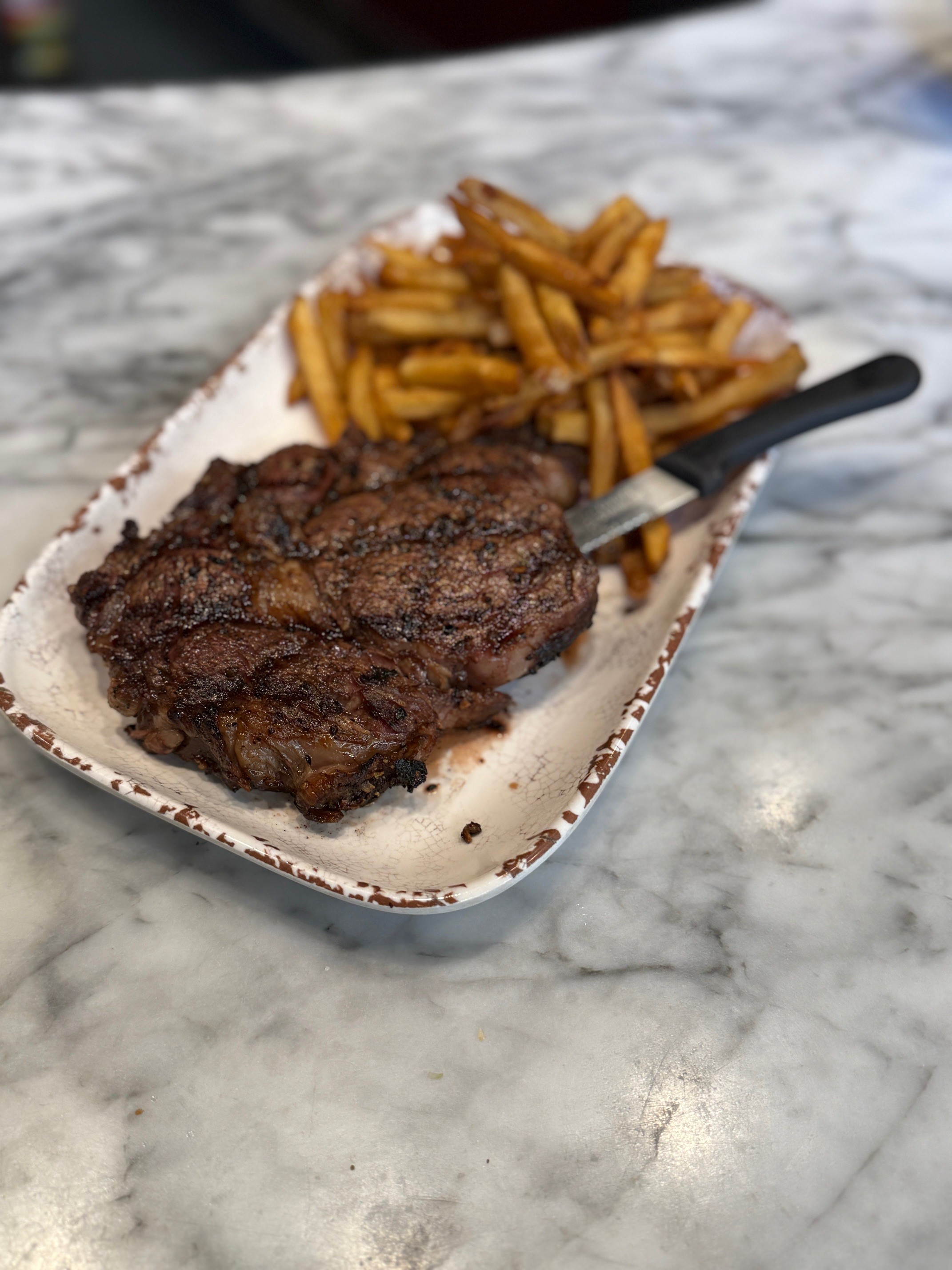 STEAK & FRIES