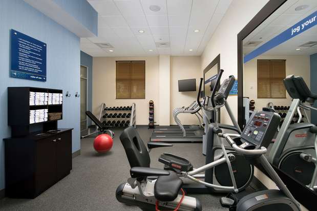 Images Hampton Inn Wilmington Downtown