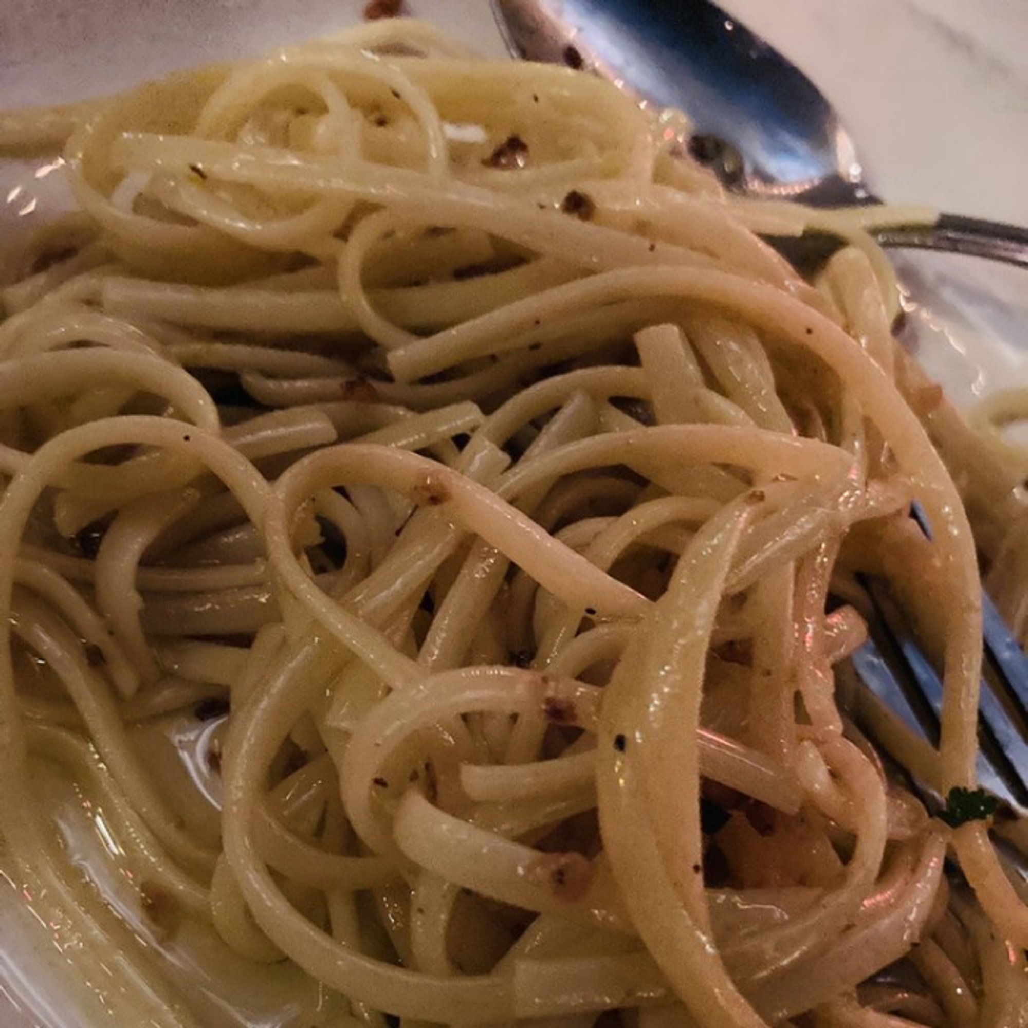 Linguini with Garlic and Olive Oil