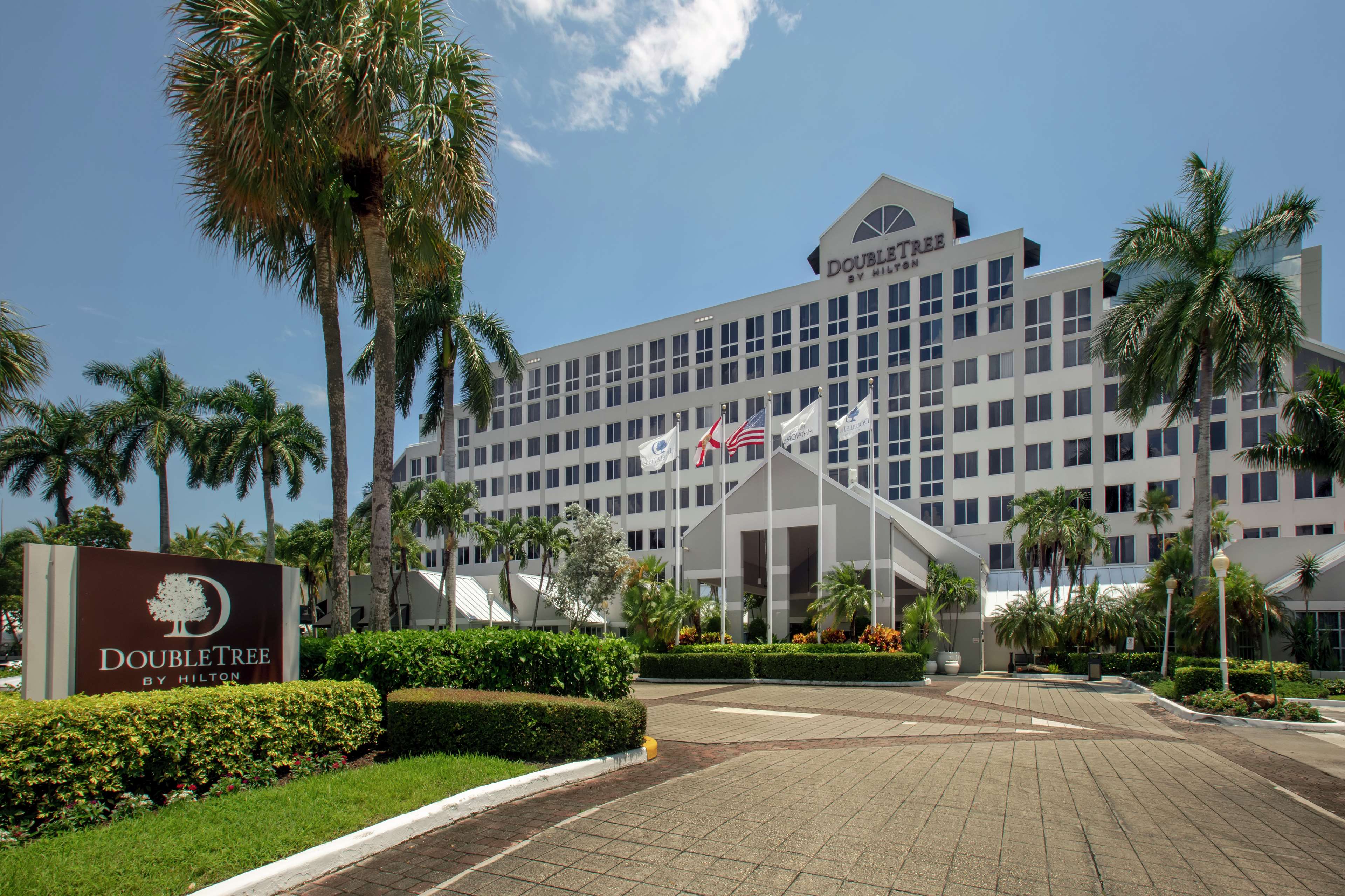 DoubleTree by Hilton Hotel Deerfield Beach - Boca Raton Photo