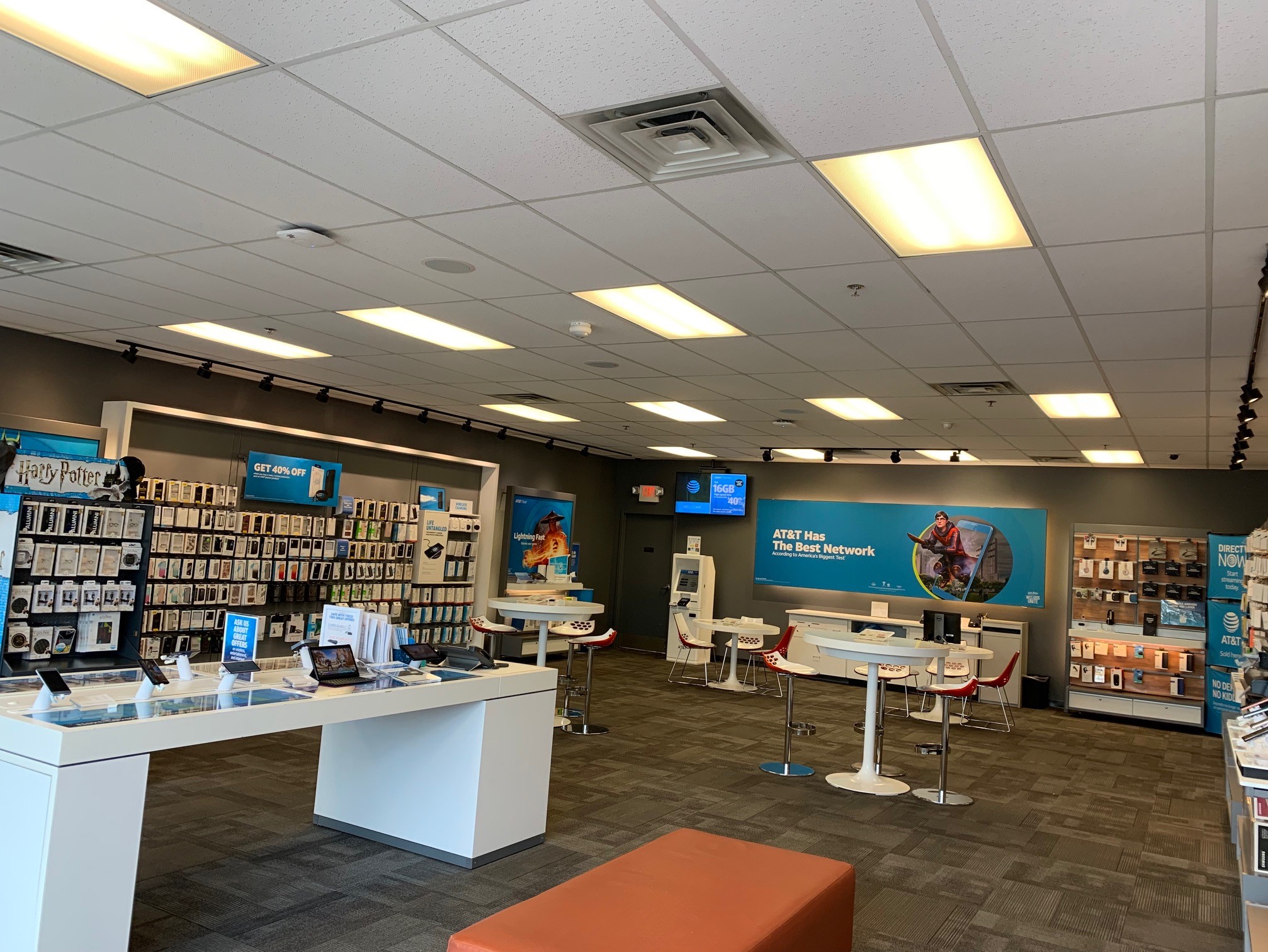 AT&T Store Photo