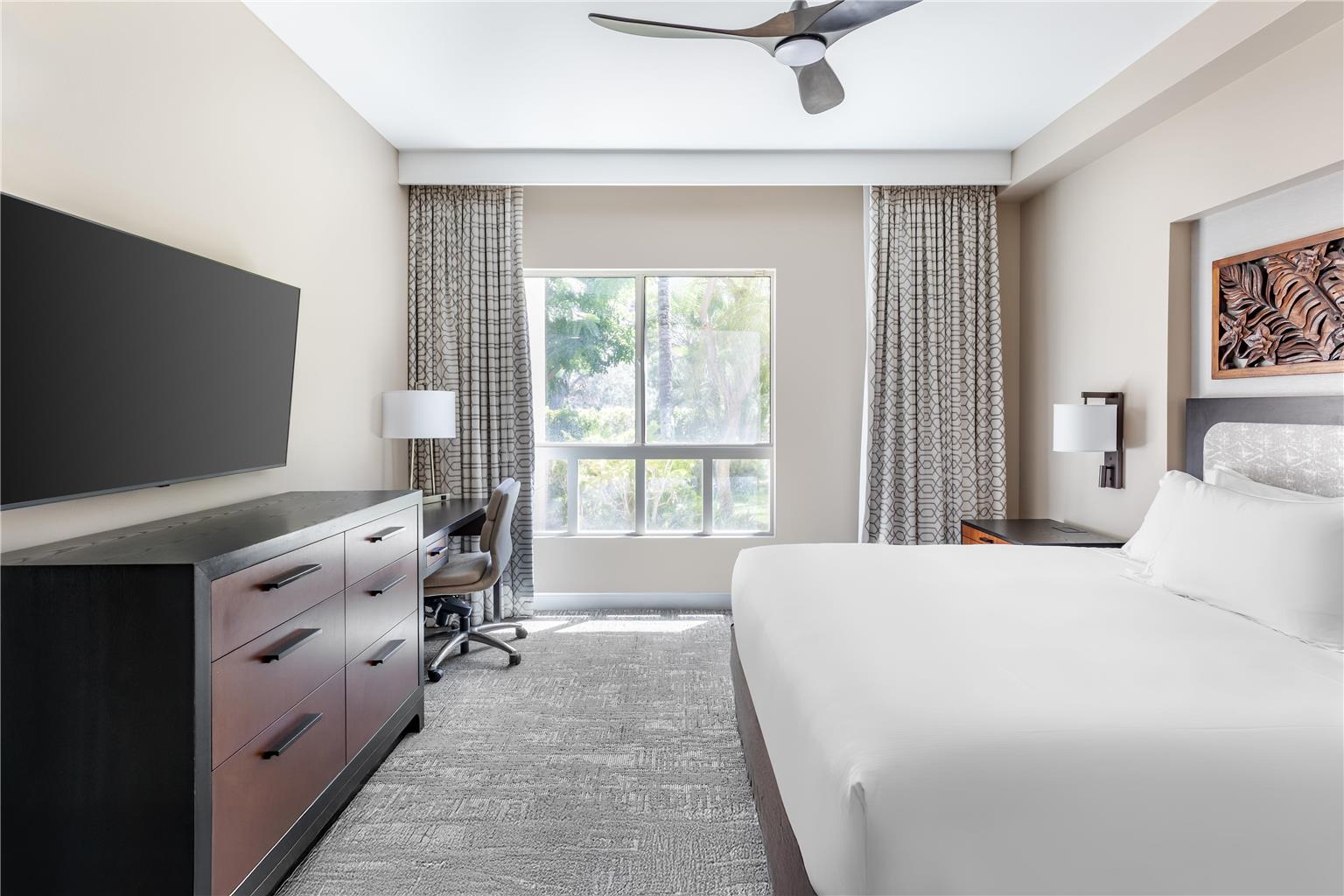 Hilton Grand Vacations Club Kohala Suites Waikoloa Image