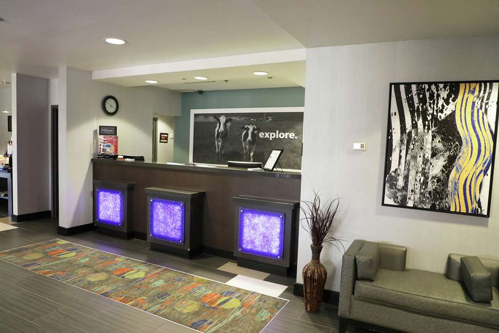 Hampton Inn Muskogee Image
