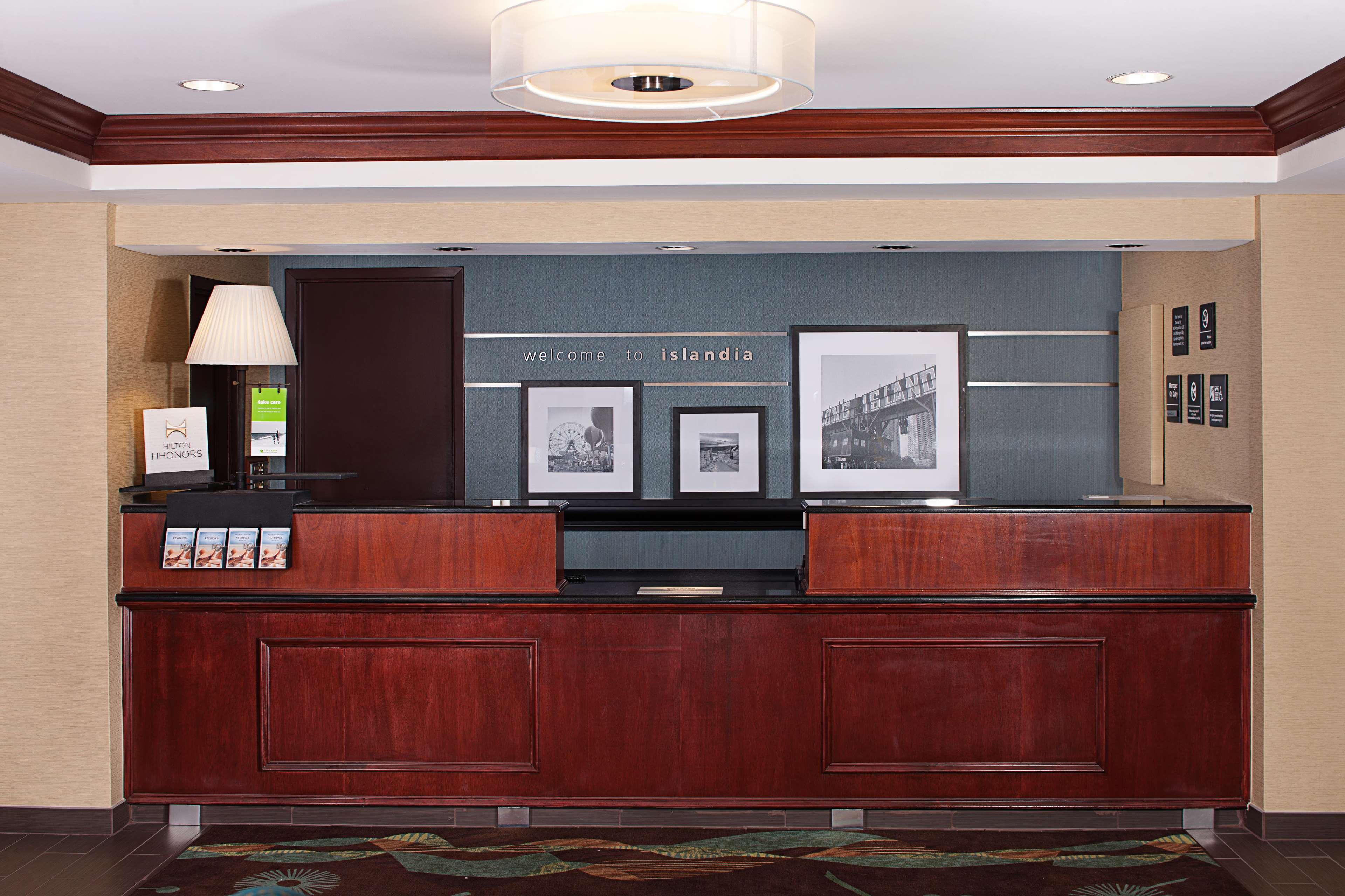 Hampton Inn Long Island/Islandia Photo