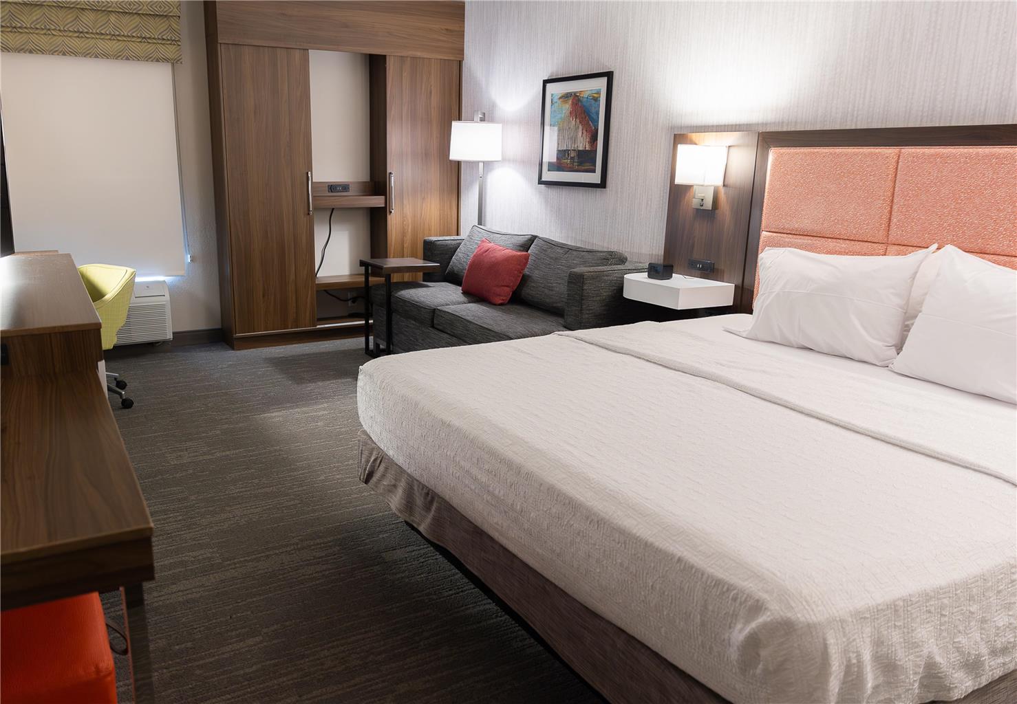 Hampton Inn Williamsport-Downtown Image