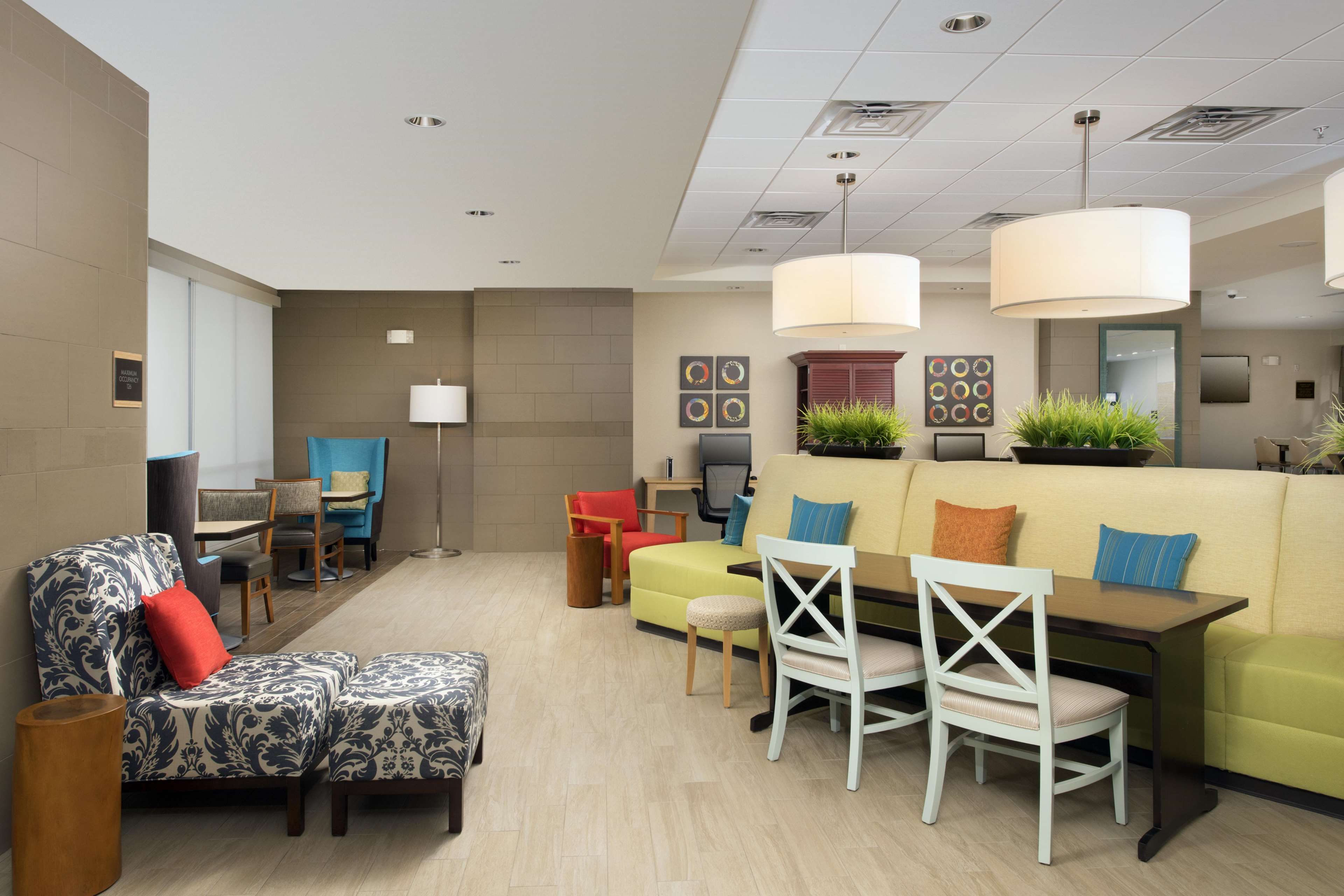 Home2 Suites by Hilton Denver International Airport Photo