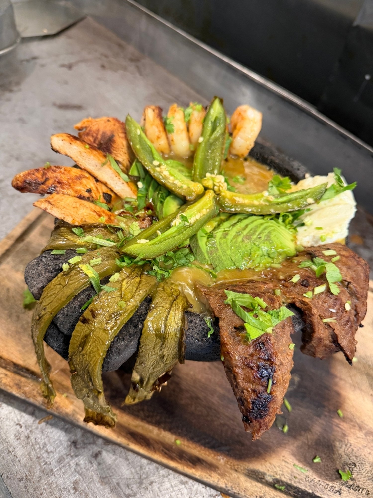 Molcajete Mar y tierra