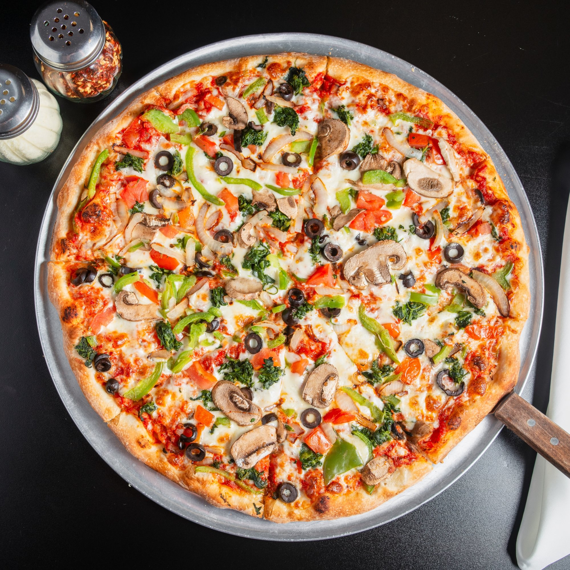 14" Veggie Lovers