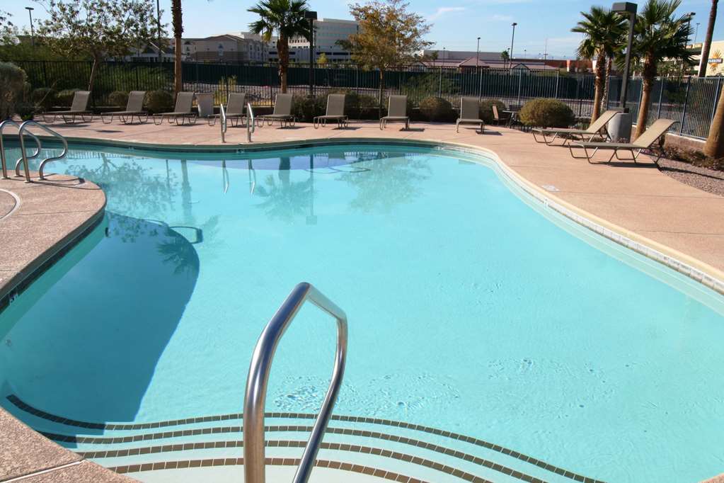 Hampton Inn & Suites Las Vegas-Henderson Image
